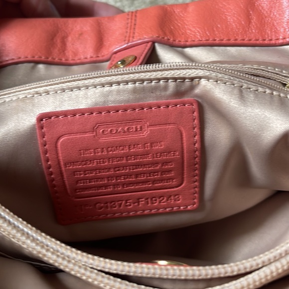 Authentic coach purse - Picture 3 of 3